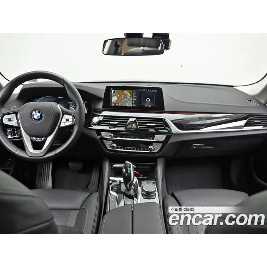 BMW 5 Серии 2020 г.
