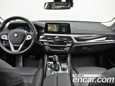 BMW 5 Серии 2020 г.