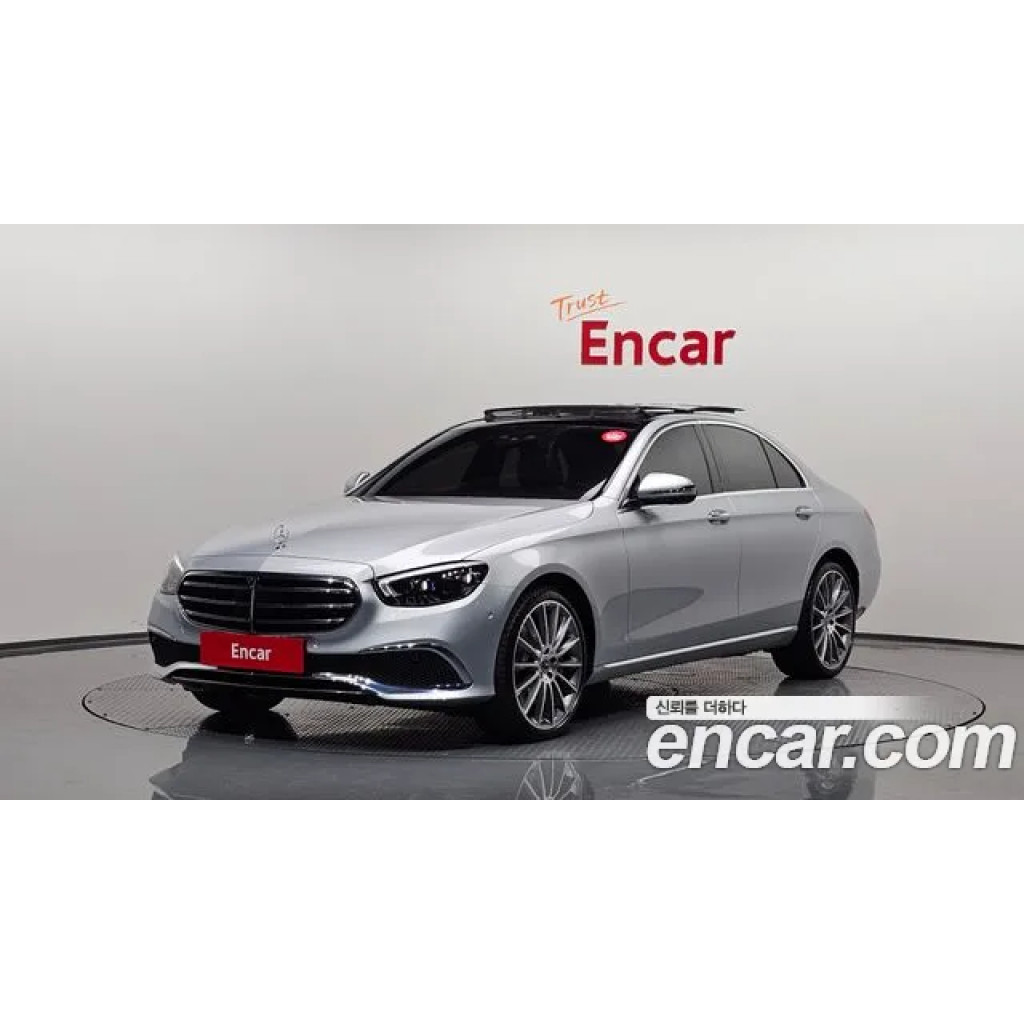 Mercedes Benz E-Class 2023 г.