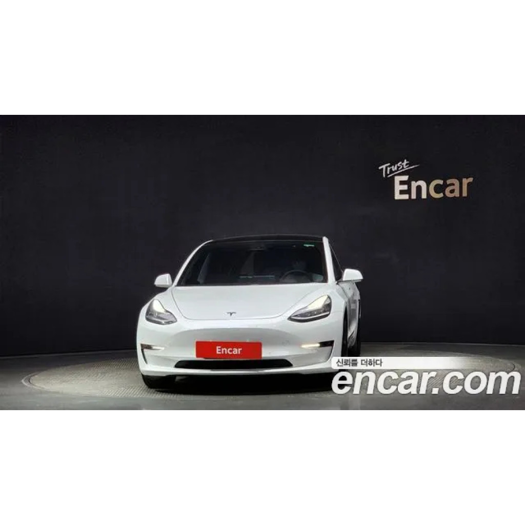 Tesla Model 3 2020 г.