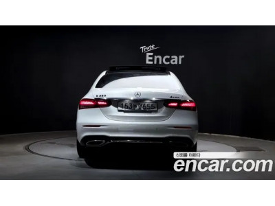 Mercedes Benz E-Class 2021 г.