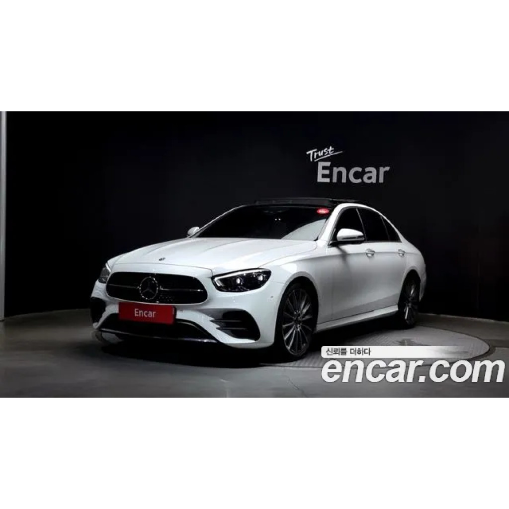 Mercedes Benz E-Class 2021 г.