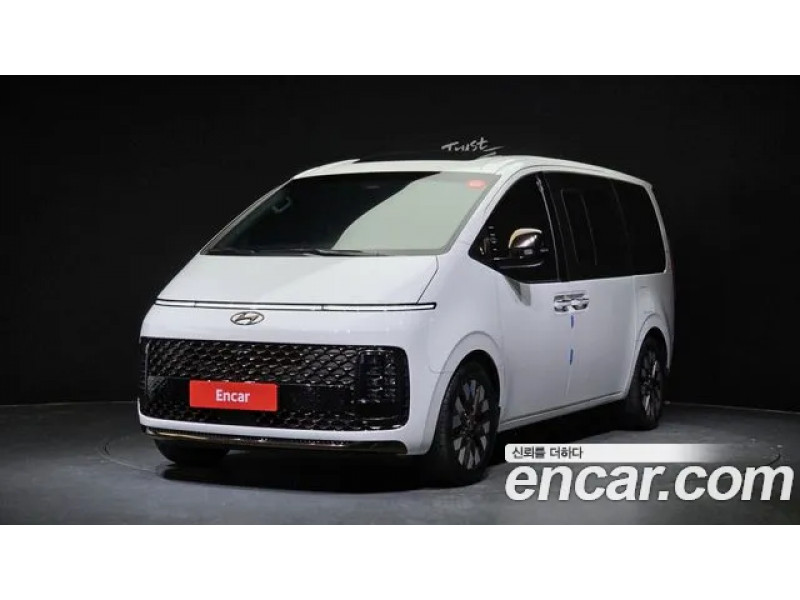 Hyundai Staria 2022 г.