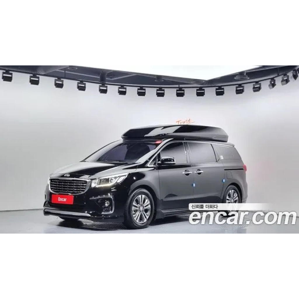 KIA Carnival 2020 г.