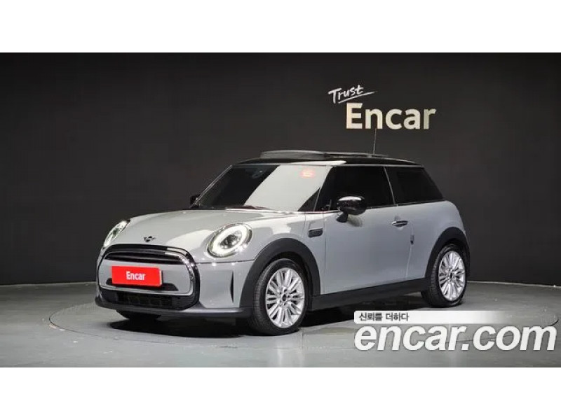 Mini Cooper 2022 г.