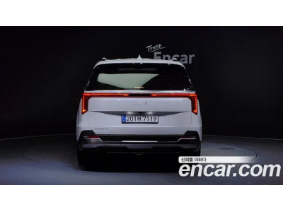KIA Carnival 2024 г.