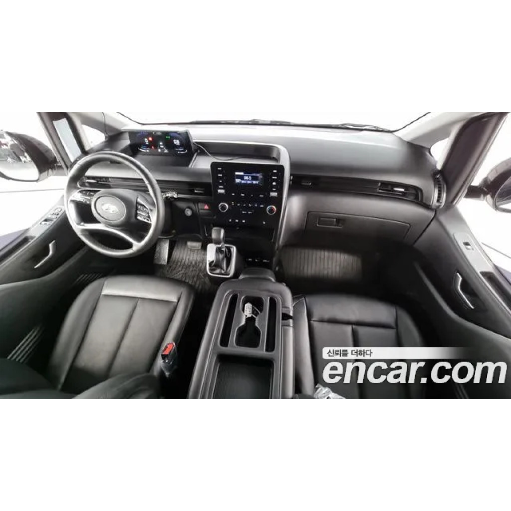 Hyundai Staria 2022 г.