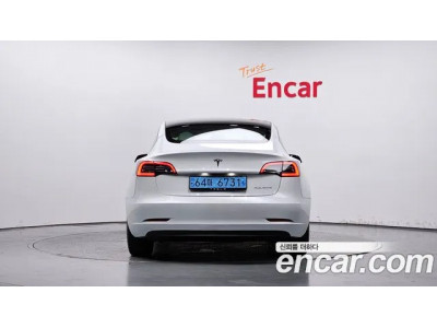 Tesla Model 3 2022 г.