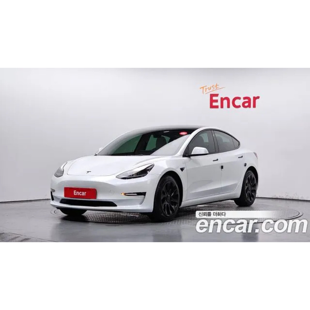 Tesla Model 3 2022 г.