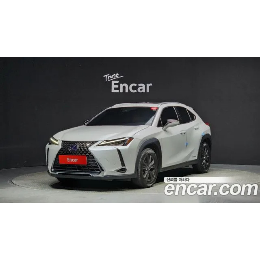 Lexus Ux 2020 г.