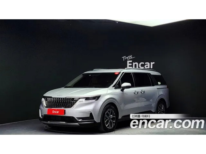 KIA Carnival 2023 г.