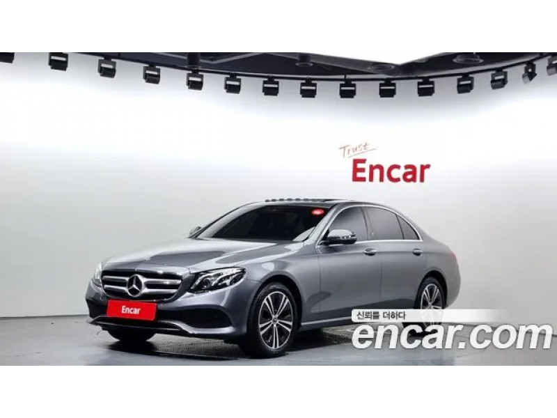 Mercedes Benz E-Class 2020 г.