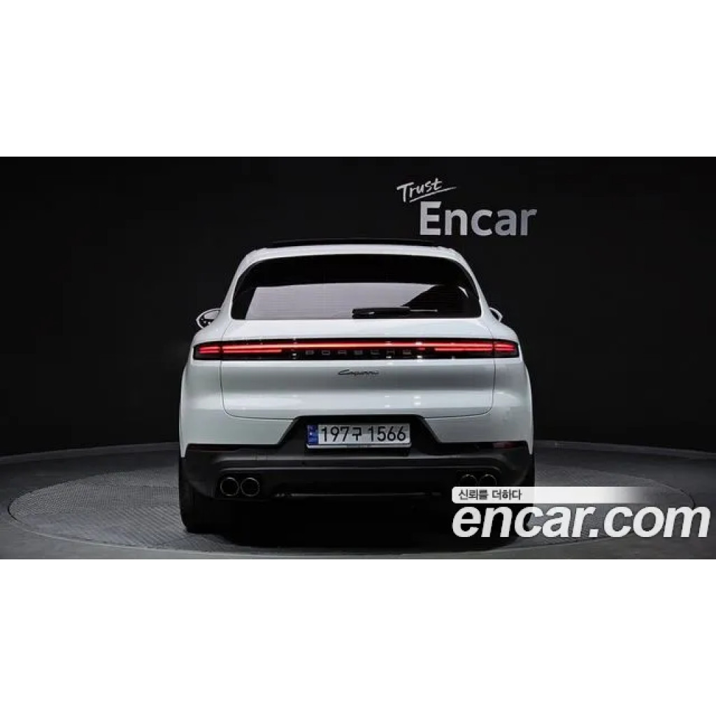 Porsche Cayenne 2024 г.