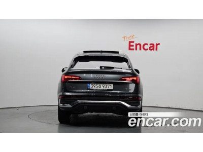 Audi Q5 2022 г.