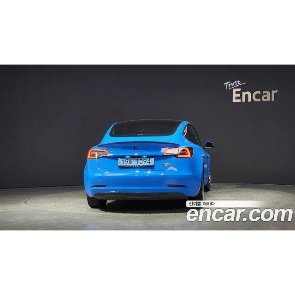 Tesla Model 3 2021 г.