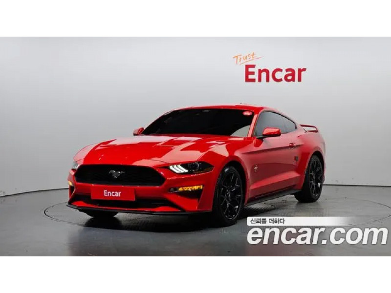 Ford Mustang 2022 г.