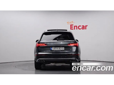 Audi Q5 2023 г.