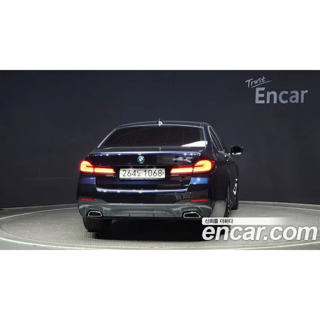 BMW 5 Серии 2023 г.