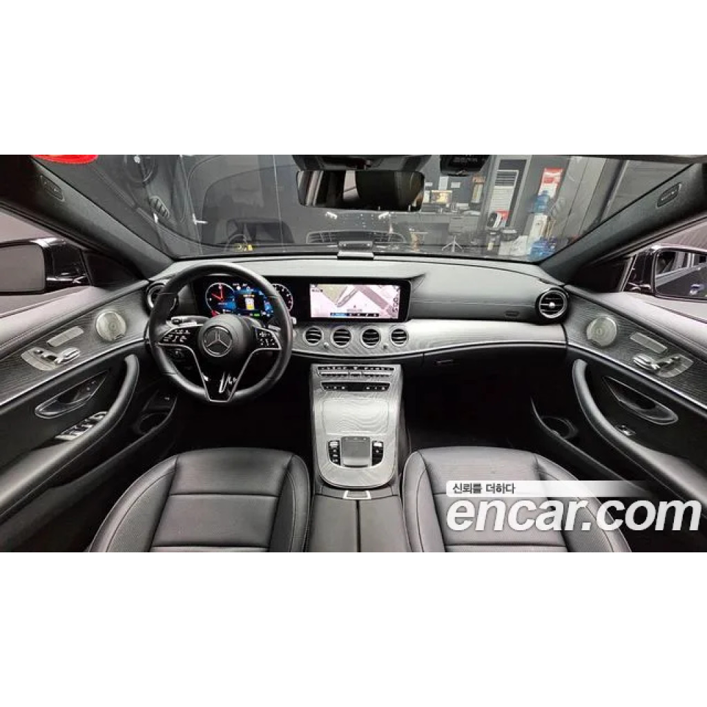 Mercedes Benz E-Class 2022 г.