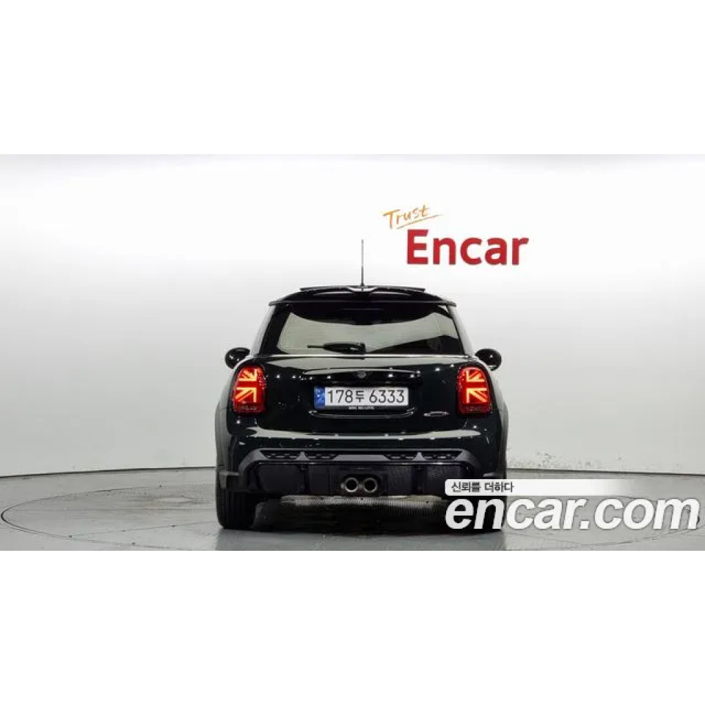 Mini Cooper 2023 г.