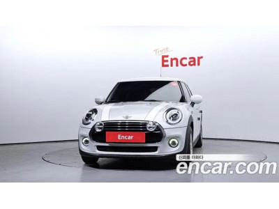 Mini Cooper 2021 г.