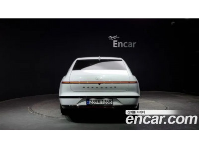 Hyundai Grandeur 2023 г.