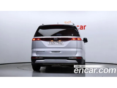 KIA Carnival 2021 г.