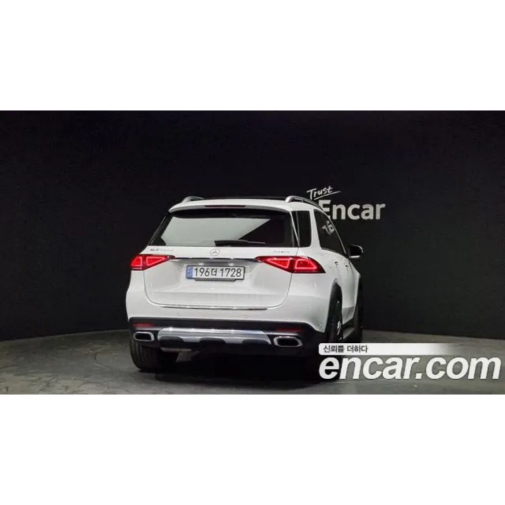 Mercedes Benz GLE-Class 2022 г.