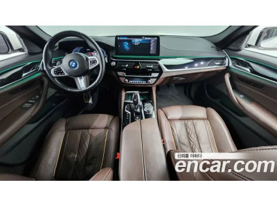 BMW 5 Серии 2022 г.