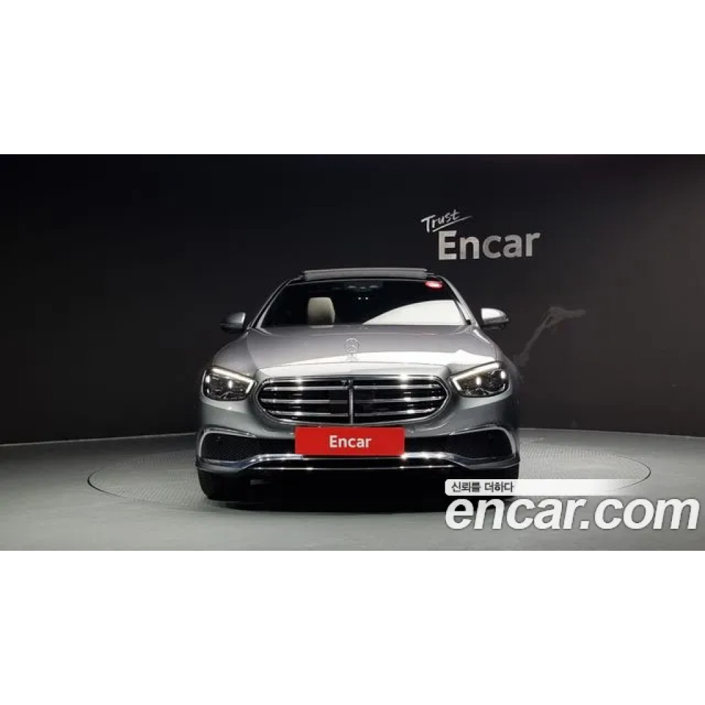 Mercedes Benz E-Class 2021 г.