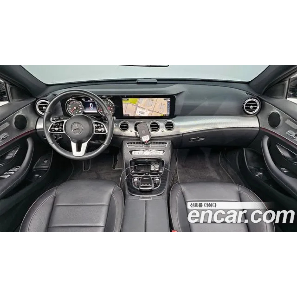 Mercedes Benz E-Class 2020 г.