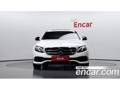 Mercedes Benz E-Class 2020 г.