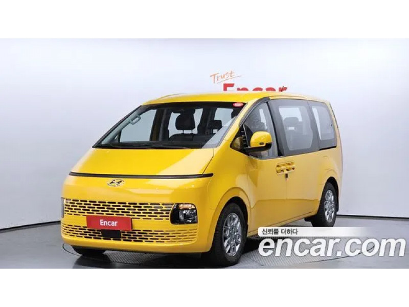 Hyundai Staria 2022 г.