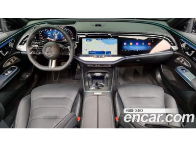 Mercedes Benz E-Class 2024 г.
