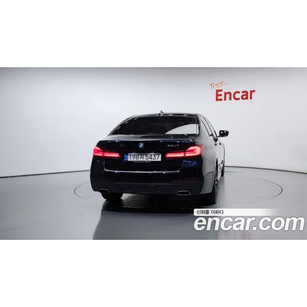 BMW 5 Серии 2022 г.