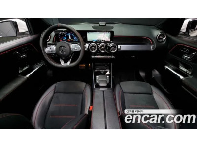 Mercedes Benz GLB-Class 2021 г.