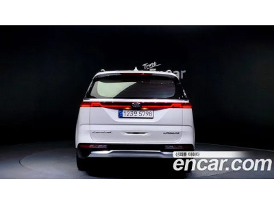 KIA Carnival 2021 г.