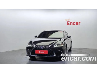 Lexus Is 2021 г.
