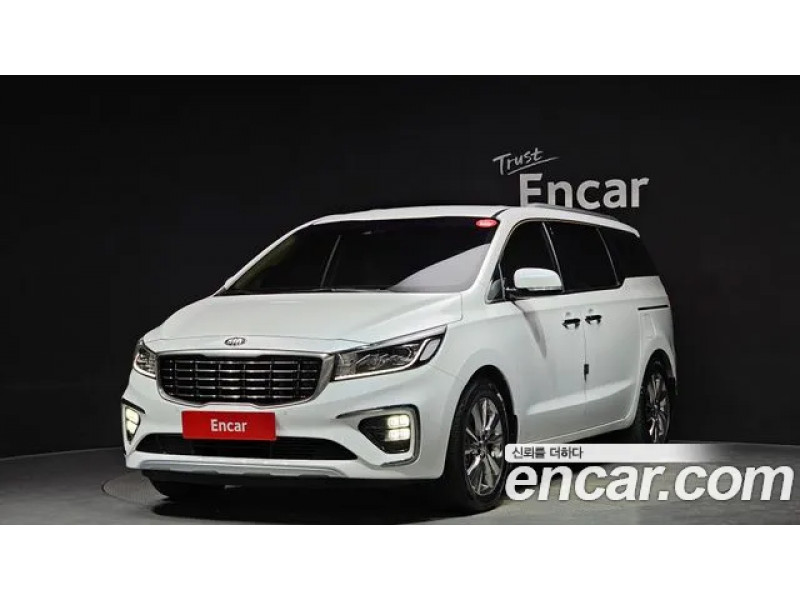 KIA Carnival 2020 г.