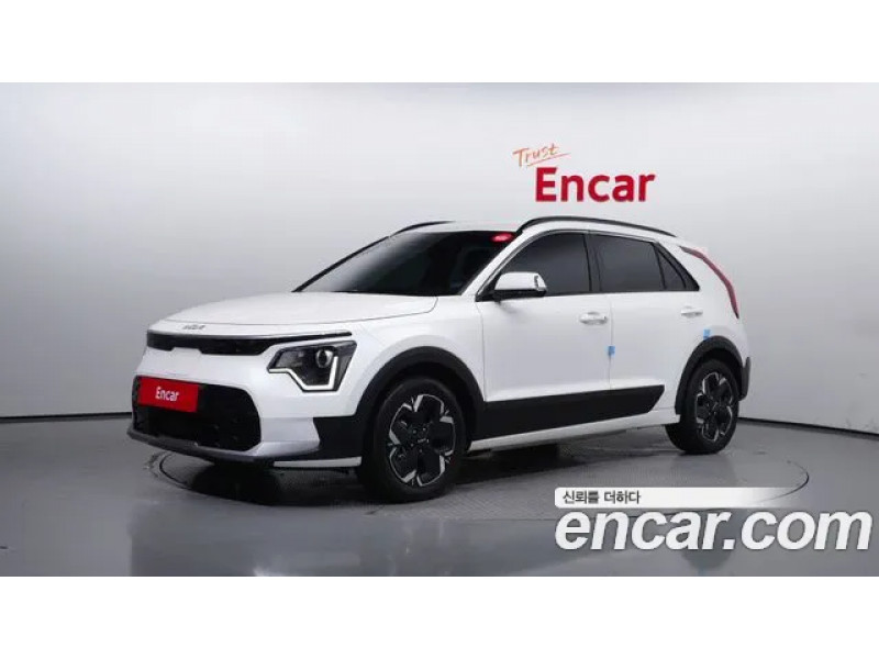 KIA Niro 2023 г.