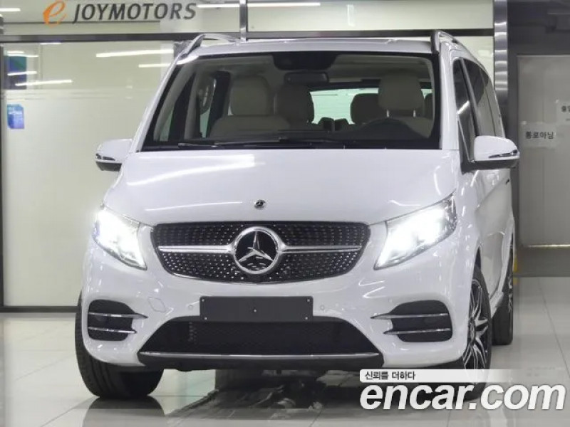 Mercedes Benz V-Class 2024 г.