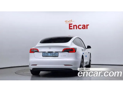 Tesla Model 3 2021 г.