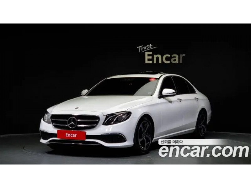Mercedes Benz E-Class 2020 г.
