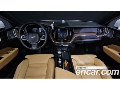 Volvo Xc60 2021 г.
