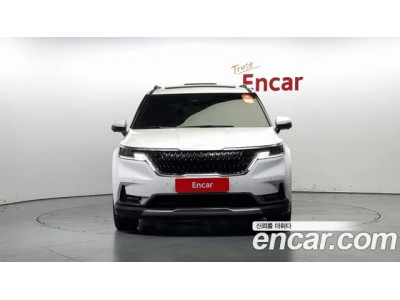 KIA Carnival 2023 г.