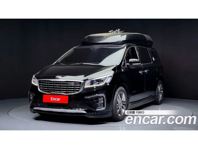 KIA Carnival 2020 г.