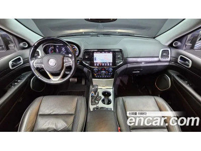 Jeep Cherokee 2020 г.