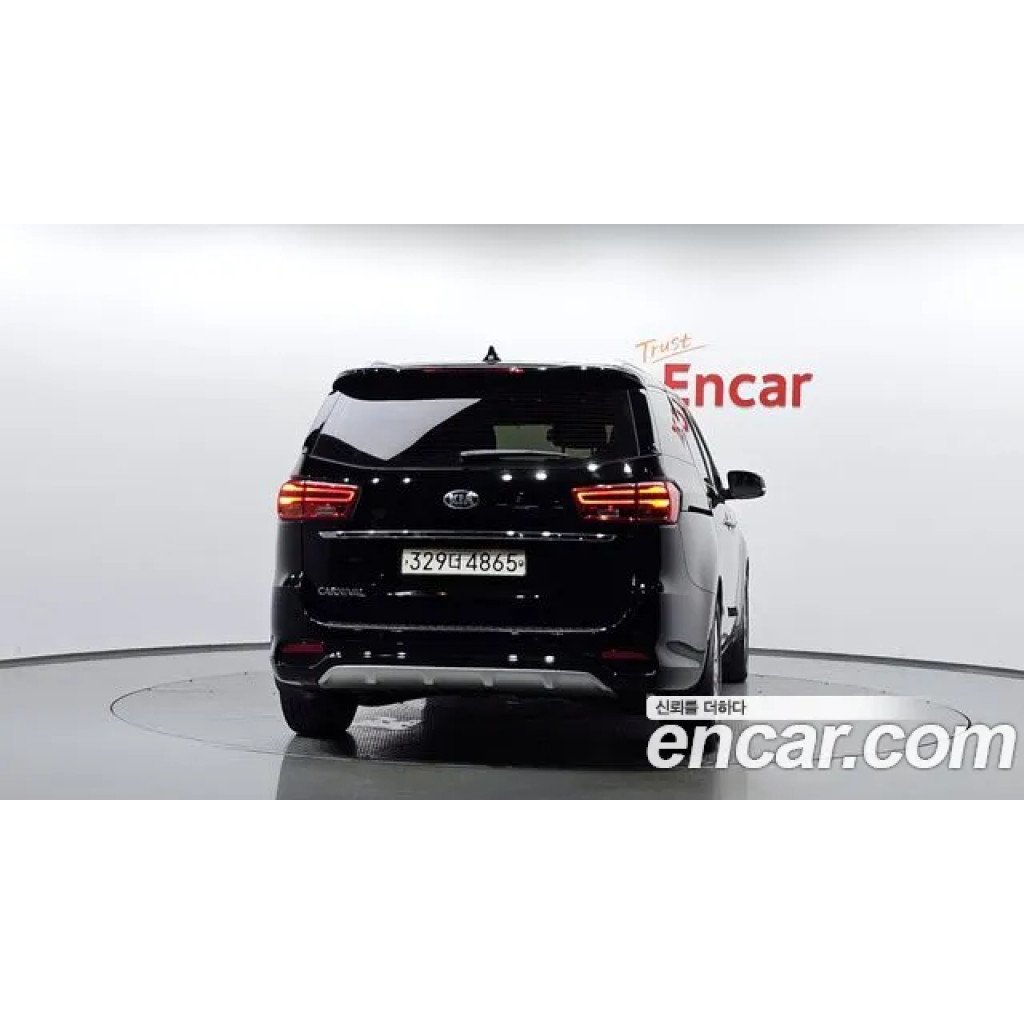 KIA Carnival 2020 г.