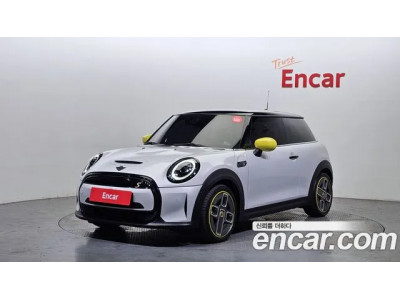 Mini Cooper 2022 г.