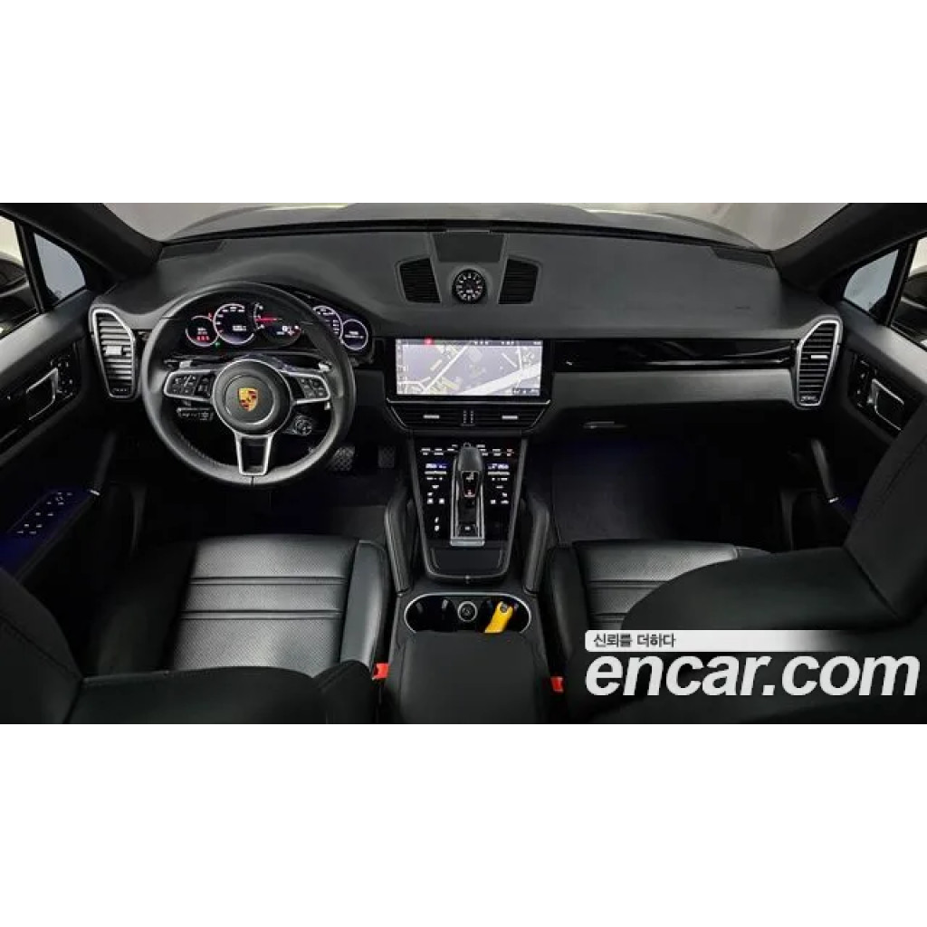 Porsche Cayenne 2021 г.